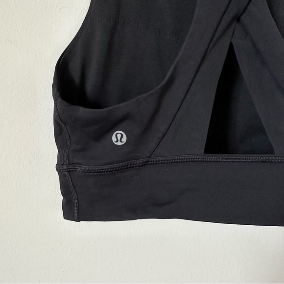 Lululemon Ignite Bra in Black 4 - Picture 5 of 7
